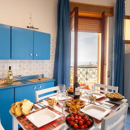 Attico Vista Mare Bellavita Holiday home *